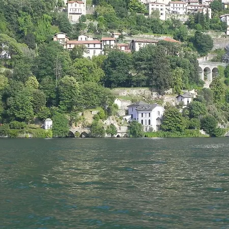 Pila Como
