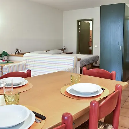 Aparthotel Pila *