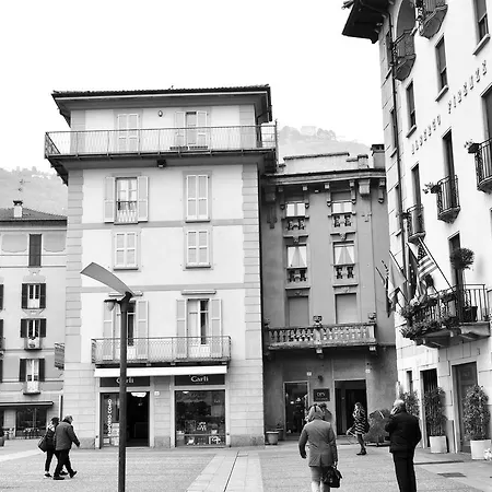Pila Aparthotel Como
